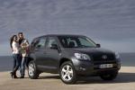 Toyota RAV4 2005 года